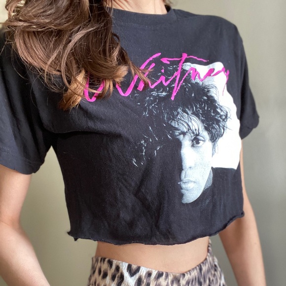 Whitney Houston crop - Picture 6 of 6